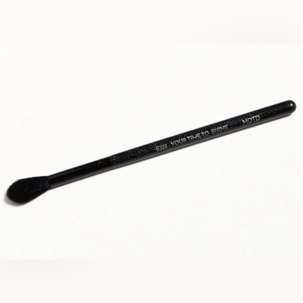 NWT | MOTD COSMETICS | E333 - Your Time to Shine | 1 CT,FULL SIZE |Makeup Brush